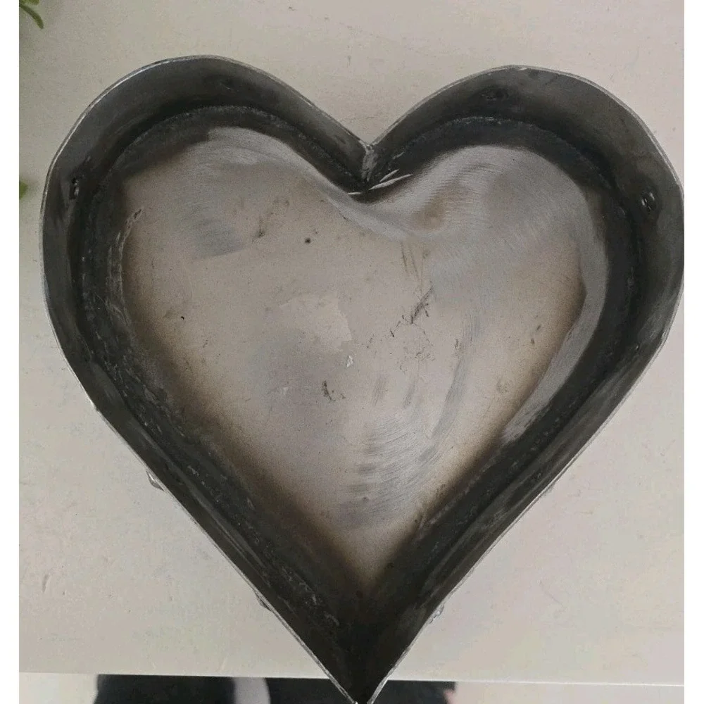 Large Heart Shaped Silver Metal Trinket Box Industrial Nuts & Bolts‎ Rustic